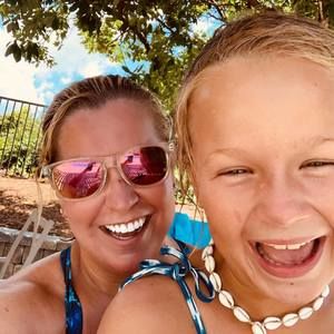 Meet your Posher, Abbie